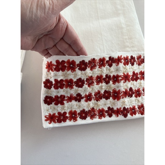 Driftwood Embroidered Floral Jeans Womens 25 White Crop Denim Red Blue Boho NWT - Picture 4 of 16